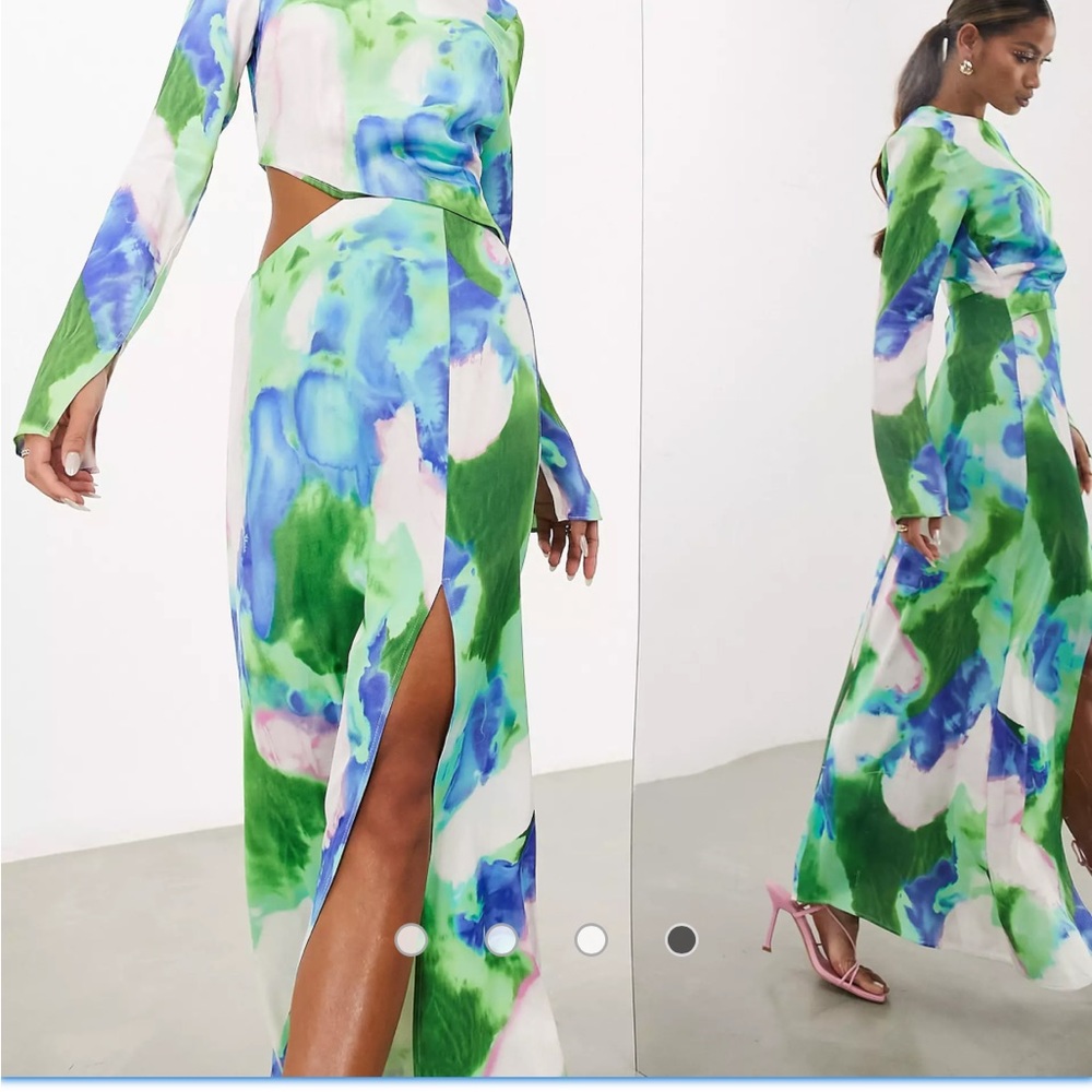ASOS EDITION Long Sleeve Cut Out Dress - Picture 4 of 5